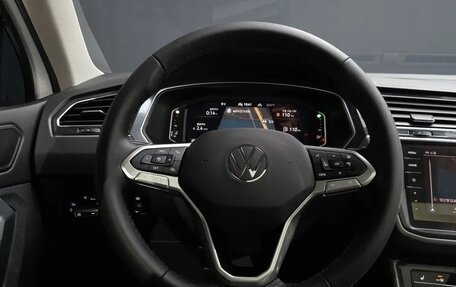 Volkswagen Tiguan II, 2023 год, 3 750 000 рублей, 11 фотография