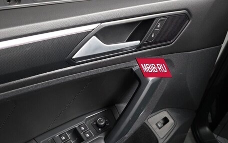 Volkswagen Tiguan II, 2023 год, 3 750 000 рублей, 8 фотография