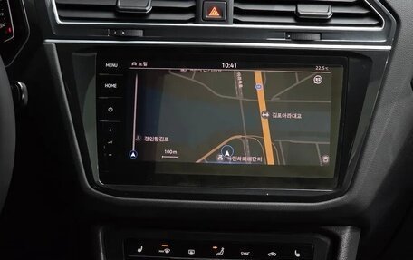 Volkswagen Tiguan II, 2023 год, 3 750 000 рублей, 18 фотография