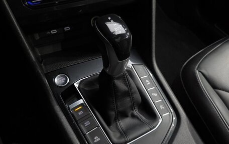 Volkswagen Tiguan II, 2023 год, 3 750 000 рублей, 20 фотография