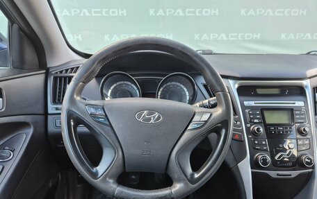 Hyundai Sonata VI, 2011 год, 749 000 рублей, 5 фотография