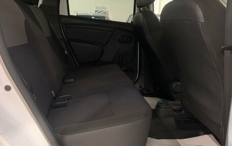 Renault Duster I рестайлинг, 2016 год, 999 000 рублей, 14 фотография