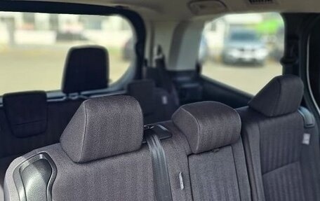 Toyota Noah, 2023 год, 2 295 005 рублей, 9 фотография
