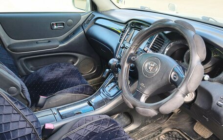 Toyota Kluger I, 2003 год, 8 фотография