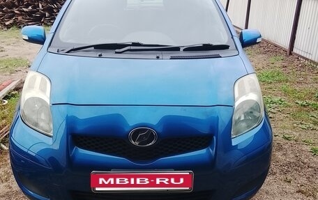 Toyota Vitz, 2010 год, 700 000 рублей, 3 фотография