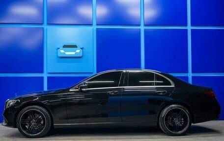 Mercedes-Benz E-Класс, 2019 год, 2 275 000 рублей, 3 фотография
