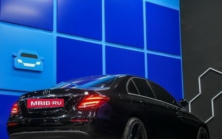 Mercedes-Benz E-Класс, 2019 год, 2 275 000 рублей, 6 фотография
