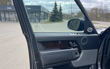 Land Rover Range Rover IV рестайлинг, 2020 год, 7 100 000 рублей, 6 фотография