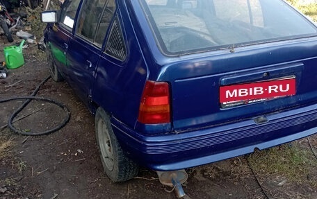 Opel Kadett E рестайлинг, 1985 год, 55 000 рублей, 3 фотография