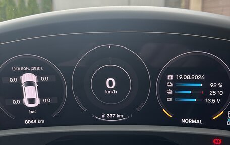 Porsche Taycan I, 2023 год, 12 000 000 рублей, 9 фотография
