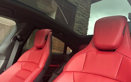 Porsche Taycan I, 2023 год, 12 000 000 рублей, 14 фотография