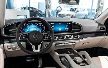 Mercedes-Benz GLS, 2024 год, 17 000 000 рублей, 13 фотография