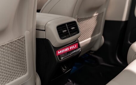 Mercedes-Benz GLS, 2024 год, 17 000 000 рублей, 24 фотография