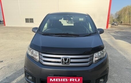 Honda Freed I, 2010 год, 690 000 рублей, 5 фотография