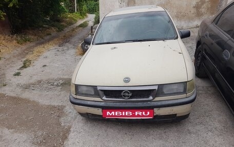 Opel Vectra A, 1992 год, 120 000 рублей, 2 фотография