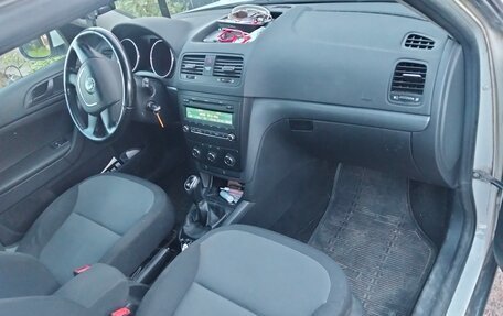 Skoda Yeti I рестайлинг, 2011 год, 400 000 рублей, 10 фотография