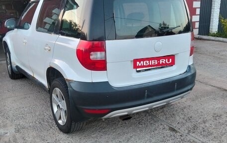 Skoda Yeti I рестайлинг, 2011 год, 400 000 рублей, 11 фотография