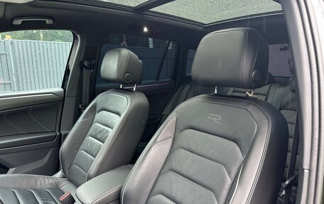 Volkswagen Tiguan II, 2021 год, 4 100 000 рублей, 21 фотография