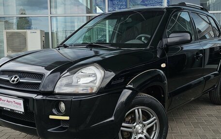 Hyundai Tucson III, 2005 год, 699 000 рублей, 1 фотография