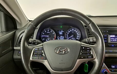 Hyundai Elantra VI рестайлинг, 2016 год, 1 290 000 рублей, 15 фотография