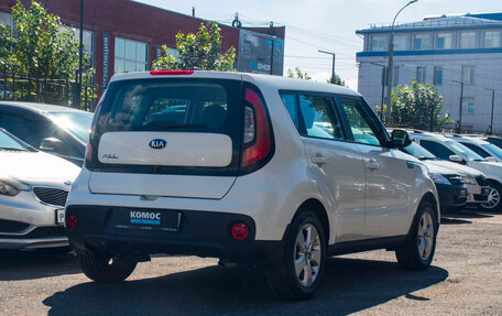 KIA Soul II рестайлинг, 2017 год, 1 599 000 рублей, 7 фотография