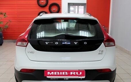 Volvo V40 Cross Country I, 2013 год, 777 000 рублей, 5 фотография