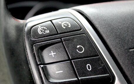 Volvo V40 Cross Country I, 2013 год, 777 000 рублей, 15 фотография