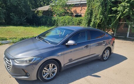Hyundai Elantra VI рестайлинг, 2017 год, 1 250 000 рублей, 2 фотография