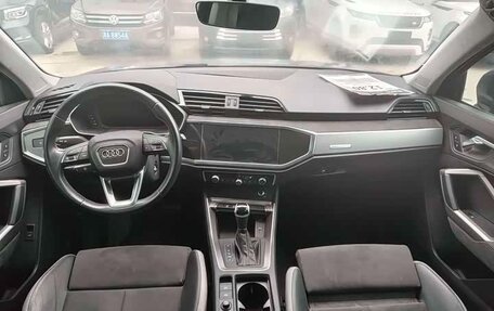 Audi Q3, 2021 год, 2 033 000 рублей, 8 фотография