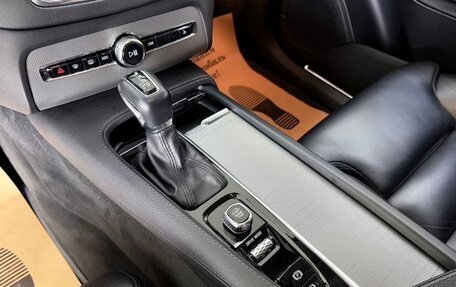 Volvo XC90 II рестайлинг, 2019 год, 4 199 000 рублей, 8 фотография