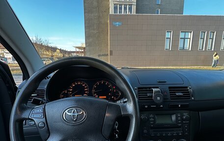 Toyota Avensis III рестайлинг, 2008 год, 800 000 рублей, 8 фотография