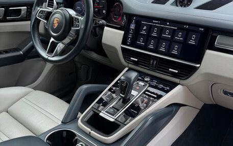 Porsche Cayenne III, 2019 год, 5 400 000 рублей, 13 фотография