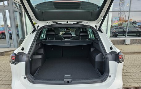 Volkswagen Tiguan, 2026 год, 4 950 000 рублей, 39 фотография