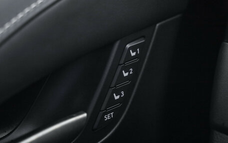 Lexus LX III, 2019 год, 7 599 000 рублей, 28 фотография