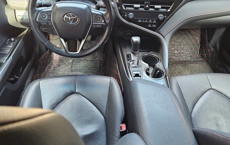Toyota Camry, 2021 год, 3 300 000 рублей, 16 фотография
