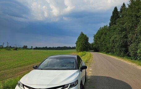 Toyota Camry, 2021 год, 3 300 000 рублей, 7 фотография