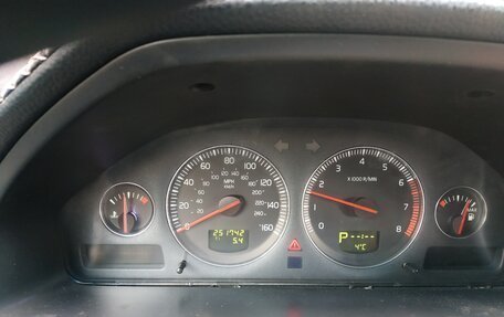 Volvo XC90 II рестайлинг, 2004 год, 375 000 рублей, 6 фотография