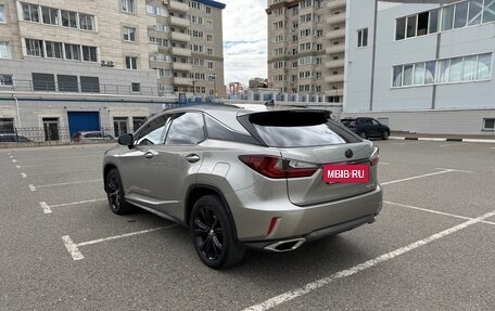 Lexus RX IV рестайлинг, 2017 год, 4 100 000 рублей, 5 фотография