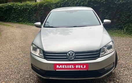 Volkswagen Passat B7, 2012 год, 1 100 000 рублей, 11 фотография