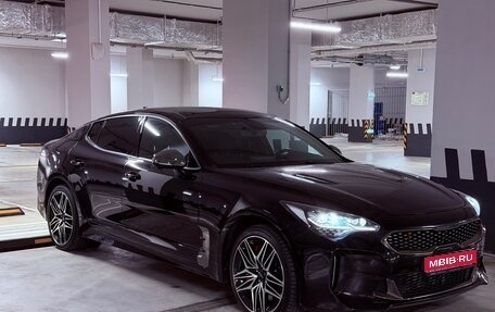 KIA Stinger I, 2023 год, 3 490 000 рублей, 1 фотография