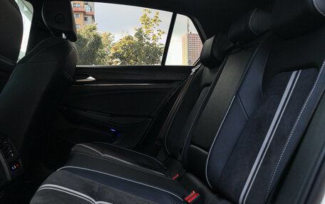 Volkswagen Golf VIII, 2022 год, 2 779 000 рублей, 8 фотография