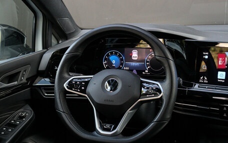 Volkswagen Golf VIII, 2022 год, 2 779 000 рублей, 12 фотография