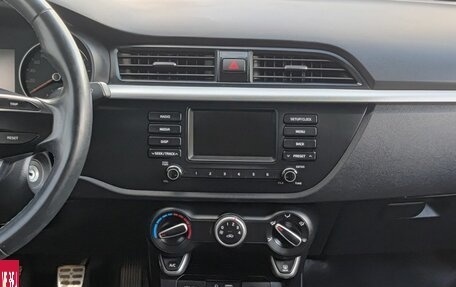 KIA Rio IV, 2017 год, 1 350 000 рублей, 18 фотография