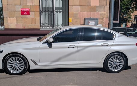 BMW 5 серия, 2018 год, 2 950 000 рублей, 6 фотография