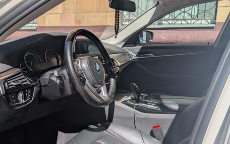 BMW 5 серия, 2018 год, 2 950 000 рублей, 11 фотография