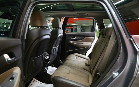 Hyundai Santa Fe IV, 2018 год, 2 890 000 рублей, 8 фотография
