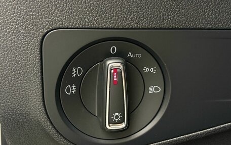 Volkswagen Tiguan II, 2019 год, 2 565 000 рублей, 8 фотография