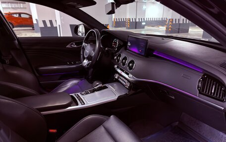 KIA Stinger I, 2023 год, 3 490 000 рублей, 10 фотография