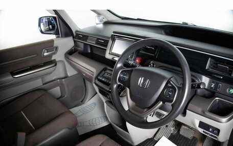 Honda Stepwgn IV, 2015 год, 1 649 000 рублей, 7 фотография