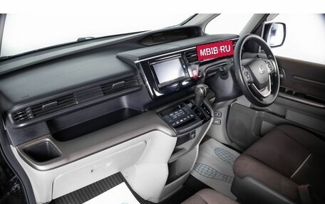 Honda Stepwgn IV, 2015 год, 1 649 000 рублей, 10 фотография